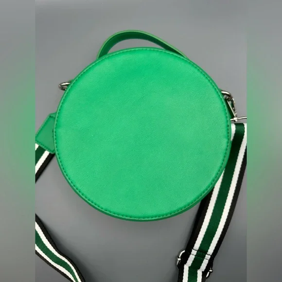 Seven Hills Faux Leather Kelly Green Circle Bag Sporty Crossbody Strap - Picture 9 of 14
